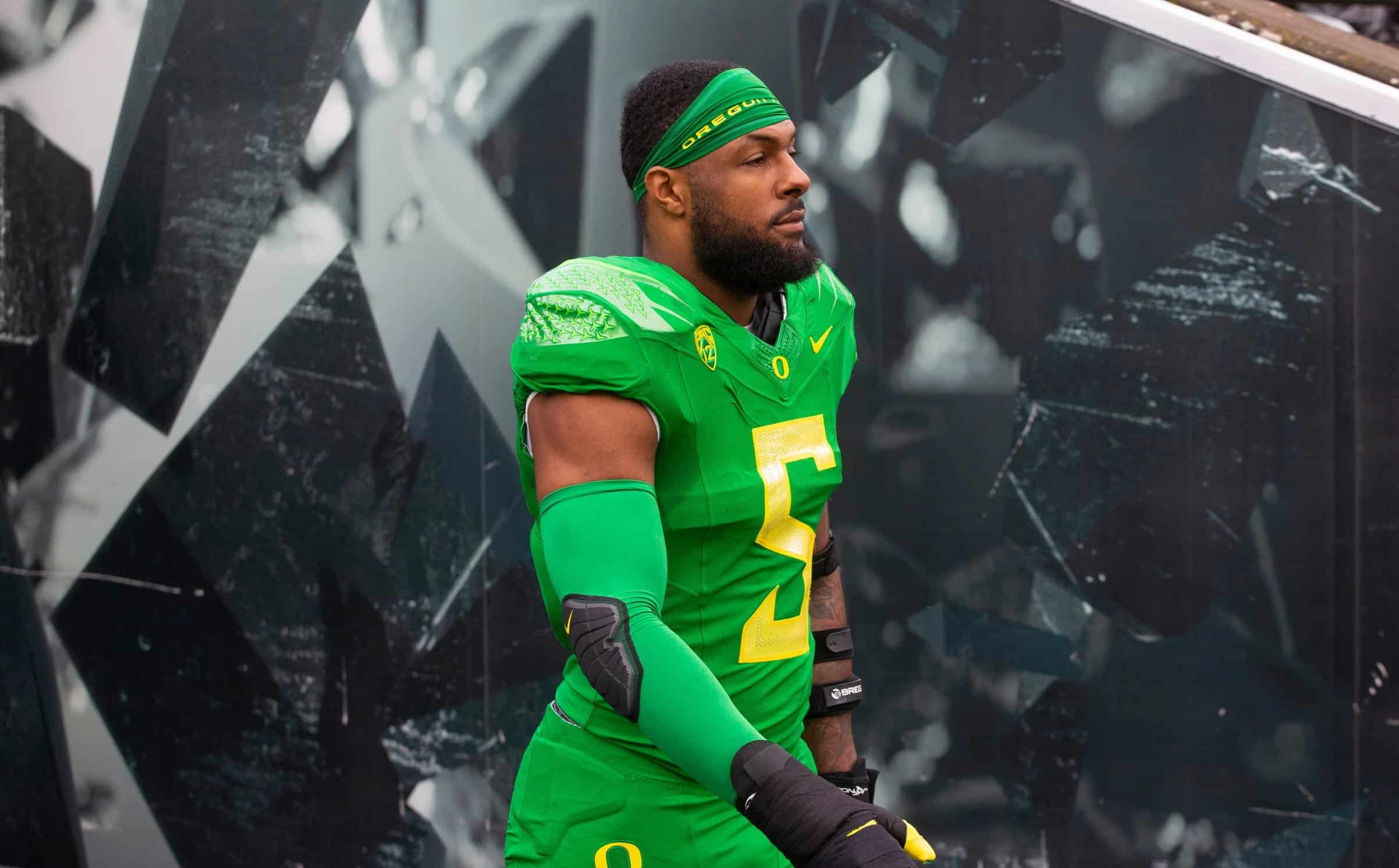 NFL Draft 2022 rumors: Oregon Ducks pass rusher Kayvon Thibodeaux believes New  York Giants will take him, per report 