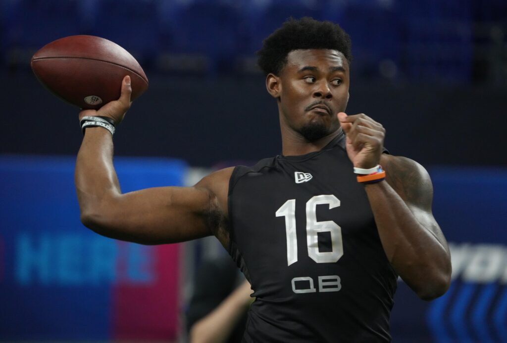 NFL mock draft 2022 for Rounds 2-3: Malik Willis' wait ends with Bucs as  QBs fly off board; Chiefs, Packers finally take WRs