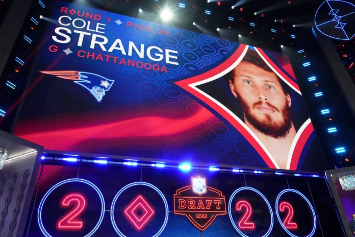 Cole Strange introduced as Patriots 2022 first-round pick