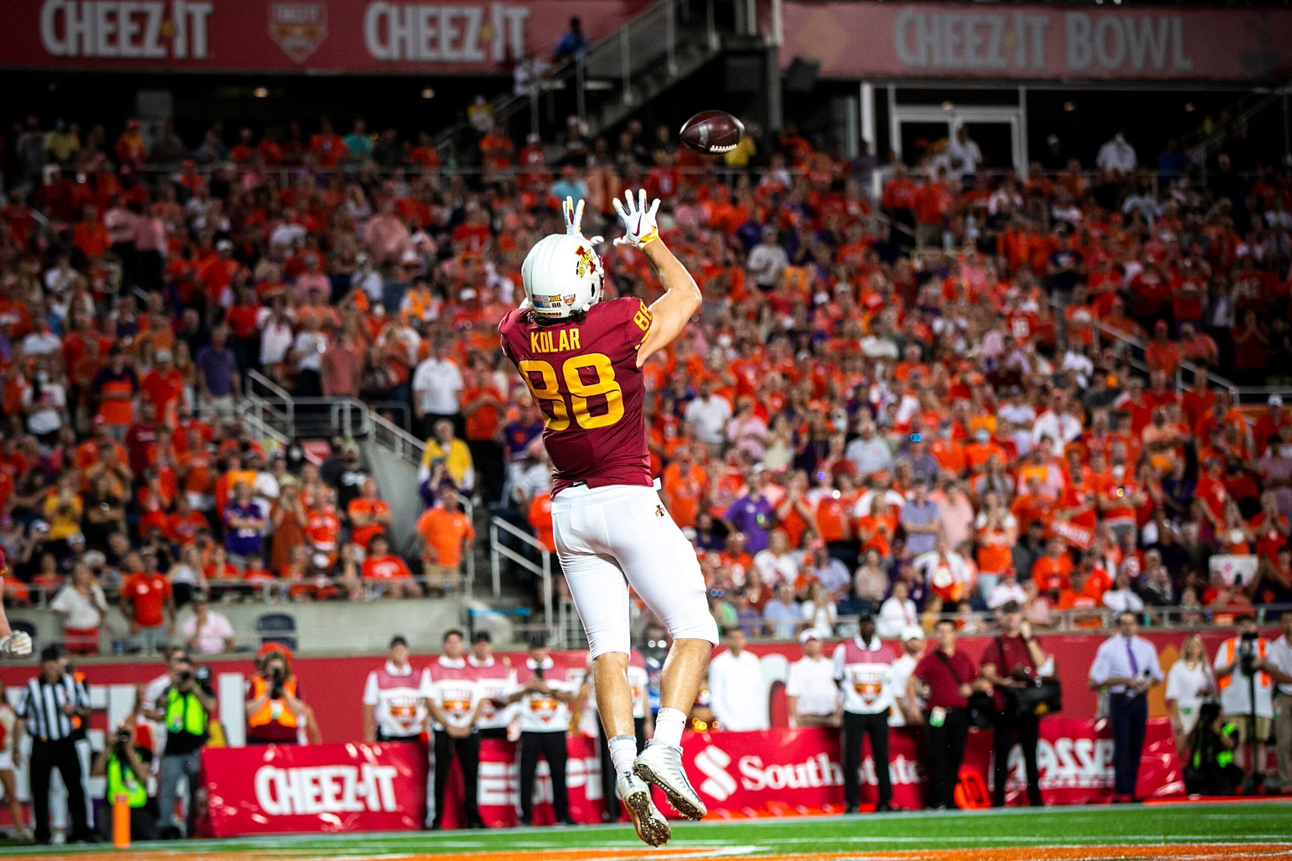 WATCH: Rookie TE Charlie Kolar returns to practice