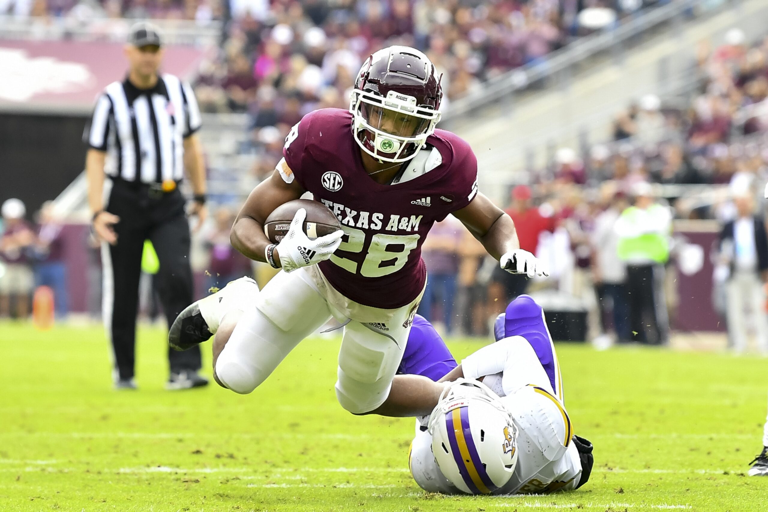 NFL Draft Sleepers: Isaiah Spiller and Perrion Winfrey among prospects to  watch