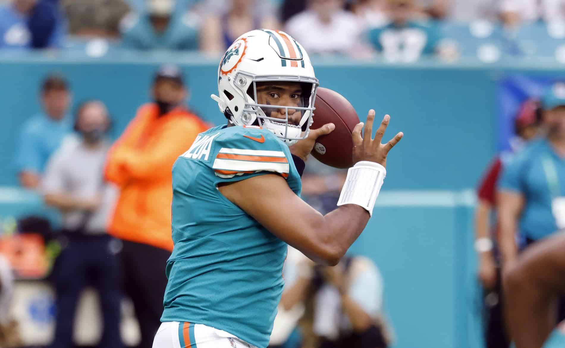 Dolphins: Did Tua Tagovailoa take shot at Brian Flores while praising Mike  McDaniel?