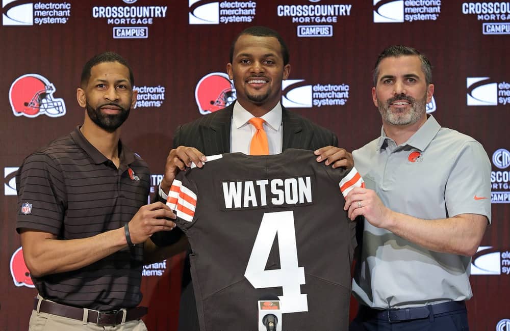 Deshaun Watson reports to Browns for first offseason program