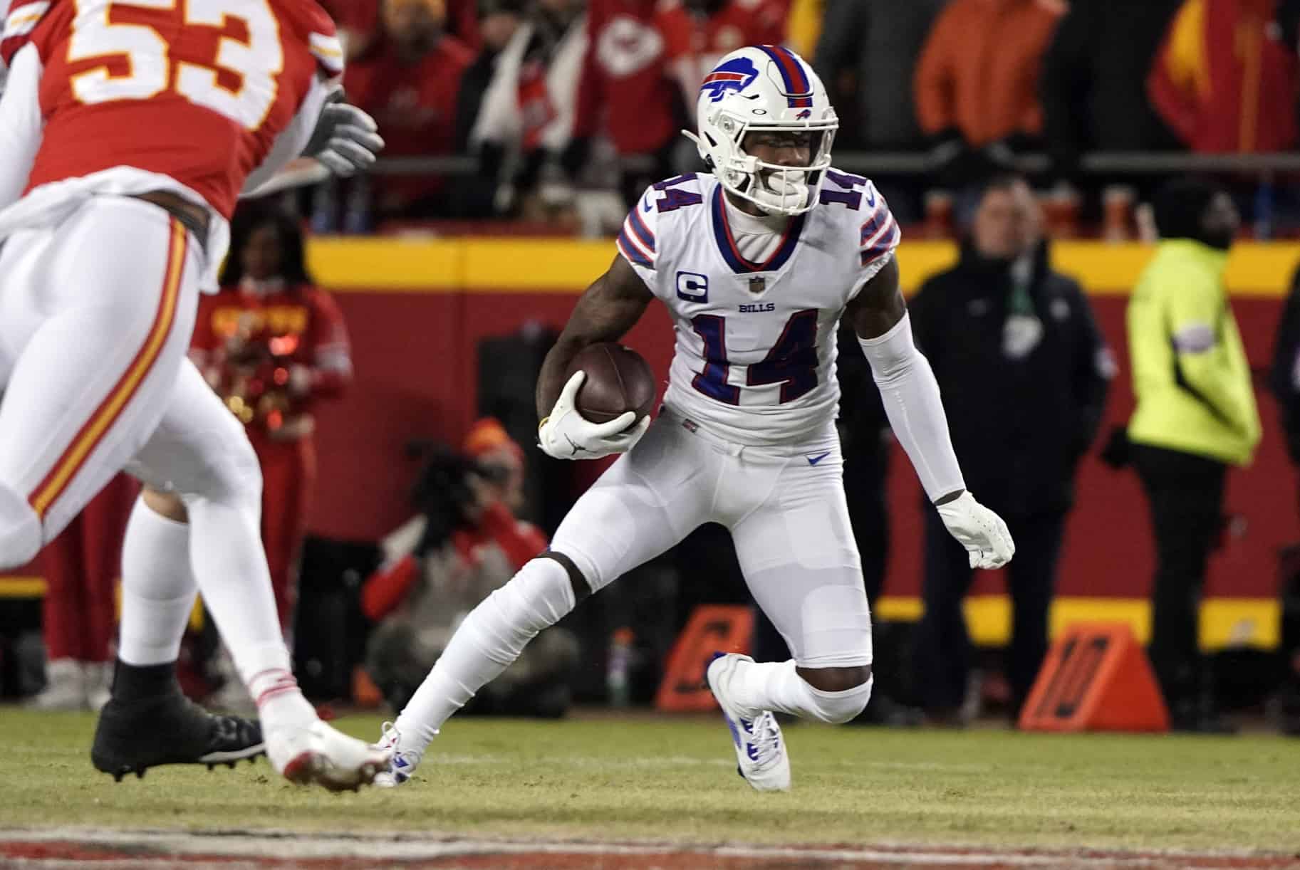 Stefon Diggs fantasy football outlook: Projections, predictions, profile  for 2022 NFL season - DraftKings Network