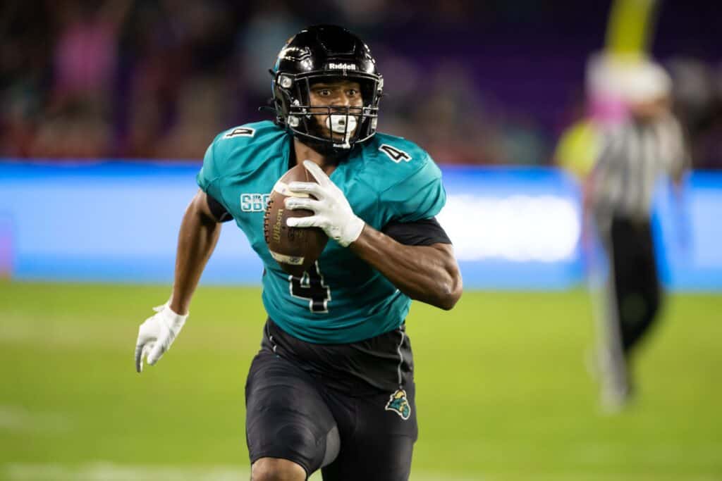 Source: Coastal Carolina tight end Isaiah Likely visiting Jets today,  Bills, Cardinals up next