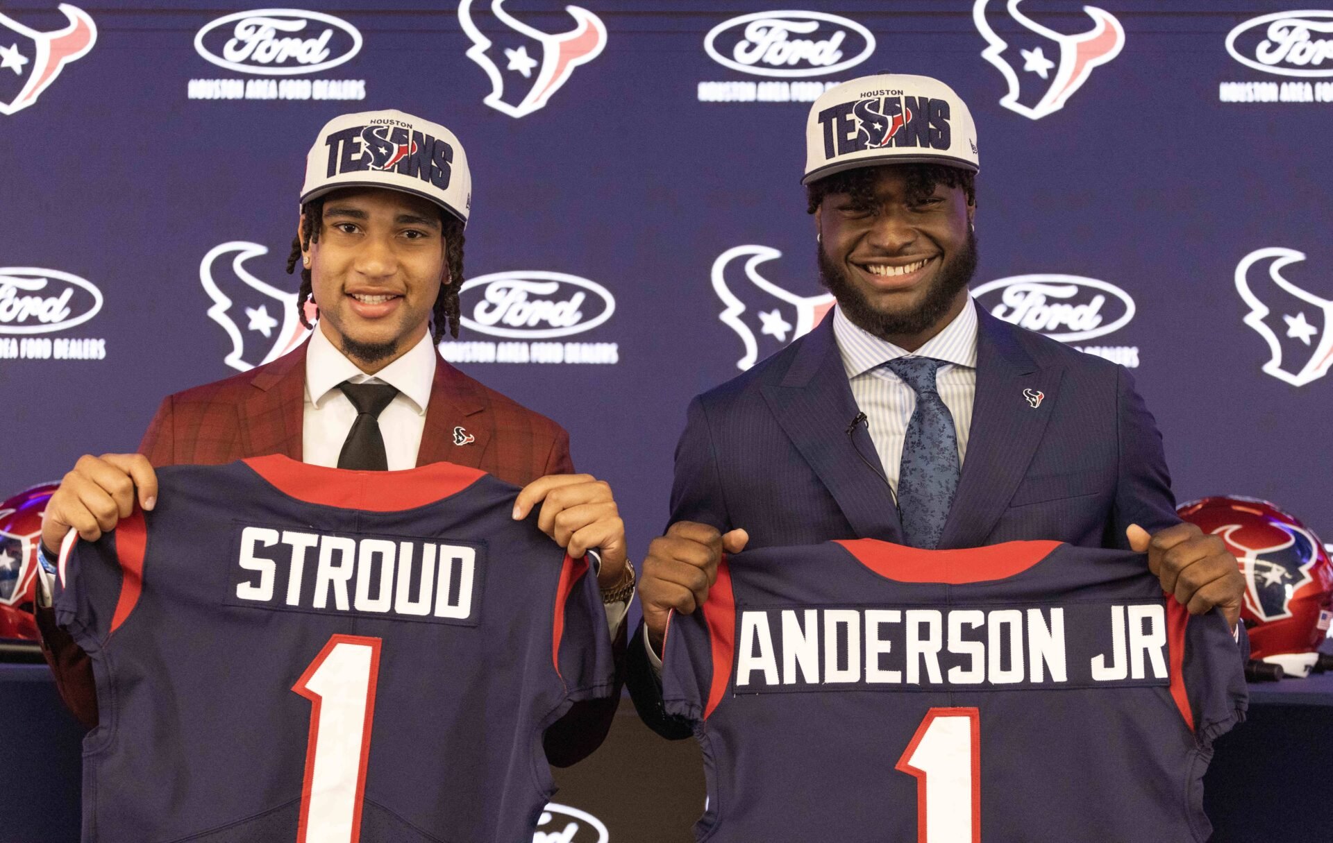 Houston Texans first-round picks in the 2023 NFL Draft, QB C.J. Stroud and EDGE Will Anderson Jr., pose for pictures.