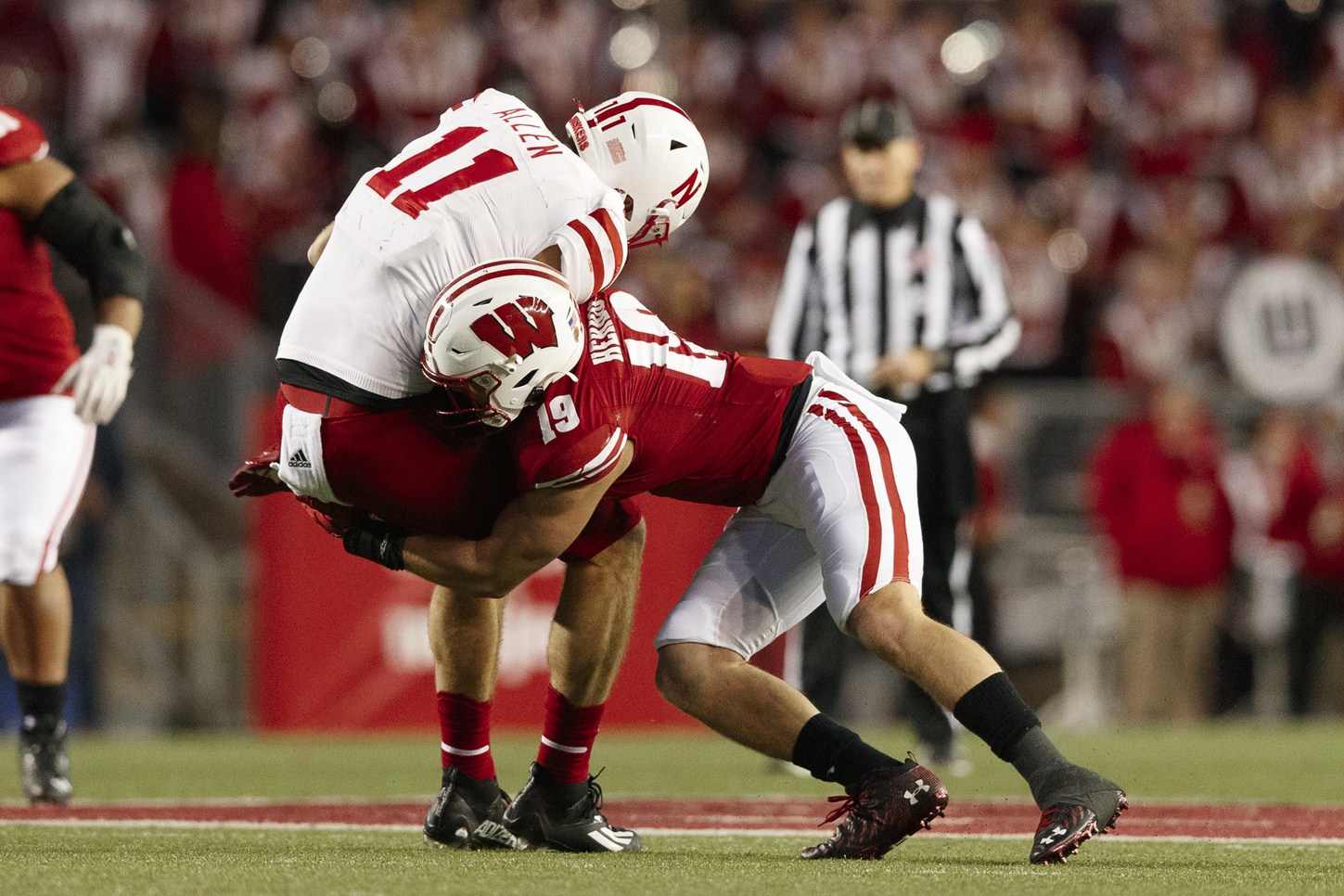 With the 43rd pick in the 2023 NFL Draft, the New York #Jets select C/G Joe  Tippmann out of Wisconsin! Welcome to NY, @joetippmann! ✈️ #NFL…