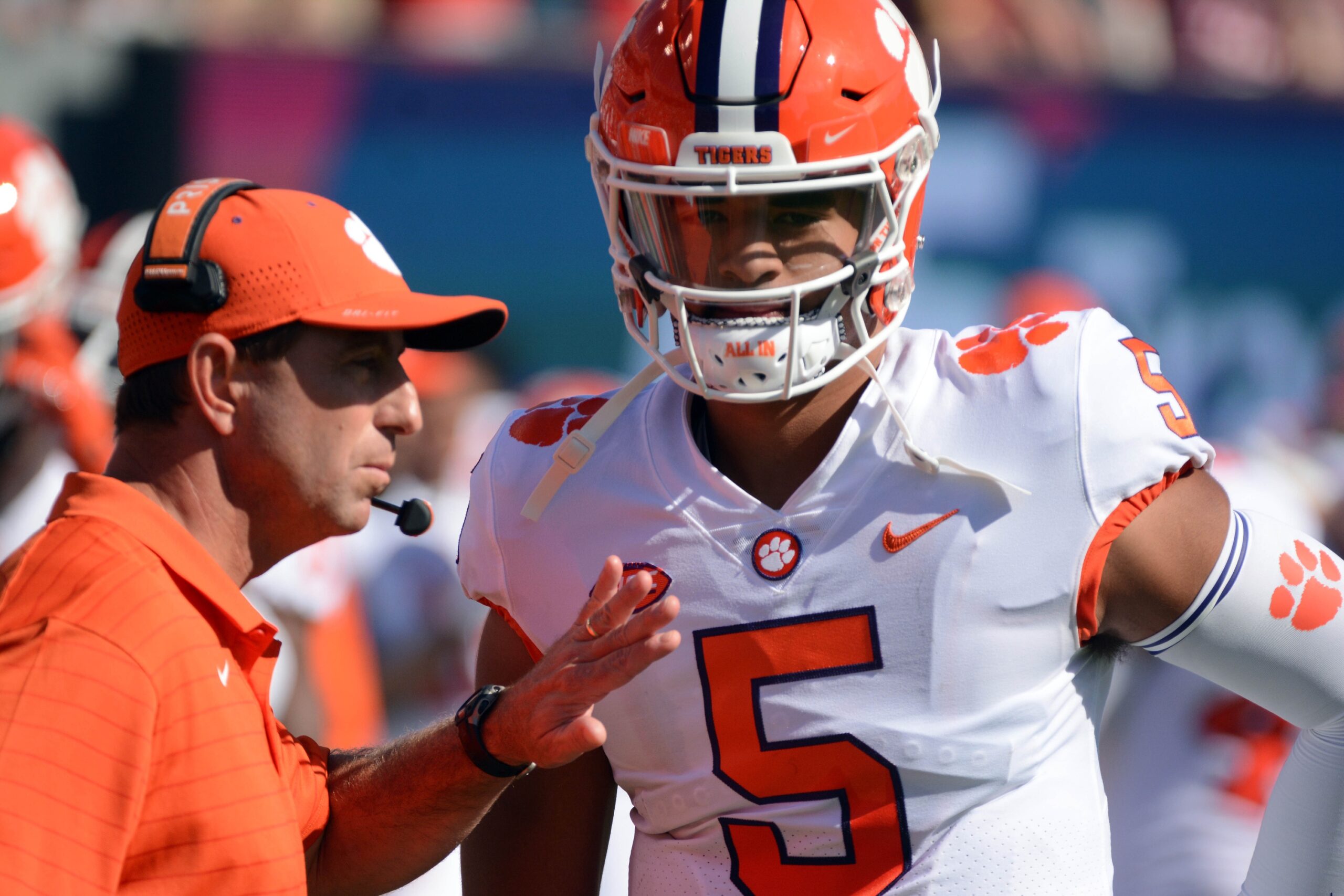 2018 Clemson Football Positional Grades: Quarterbacks