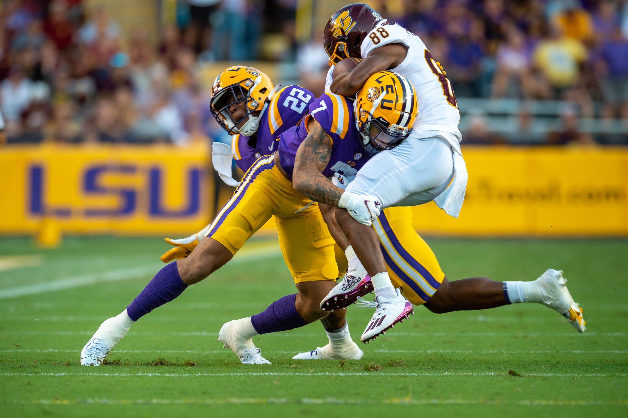 Derek Stingley Jr. honored to be the next No. 7 at LSU - Death