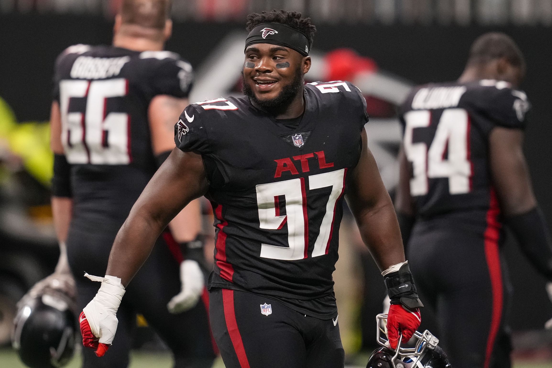 Atlanta Falcons on X: Grady Jarrett hosted the Rally on the Runway event,  which raised more than $700,000 to fight pediatric cancer 🙌   / X