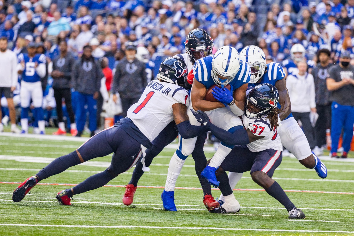 Kansas City Chiefs trade for Houston Texans' Lonnie Johnson