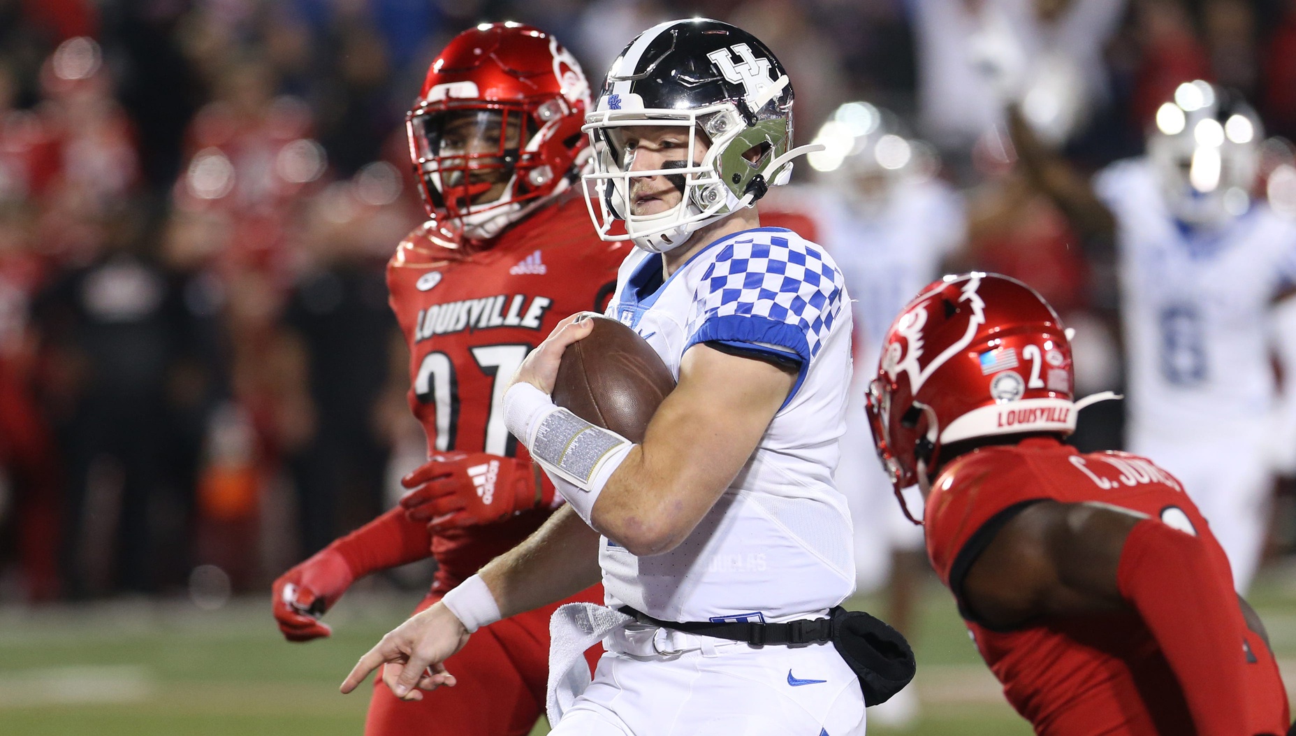 2023 NFL Draft Scouting Notebook: Early prospect grades and five