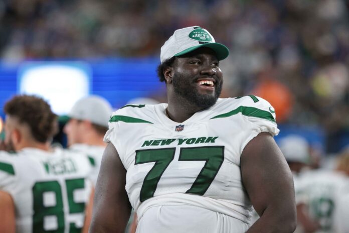 New York Jets end offensive line competition, Mekhi Becton will play right tackle
