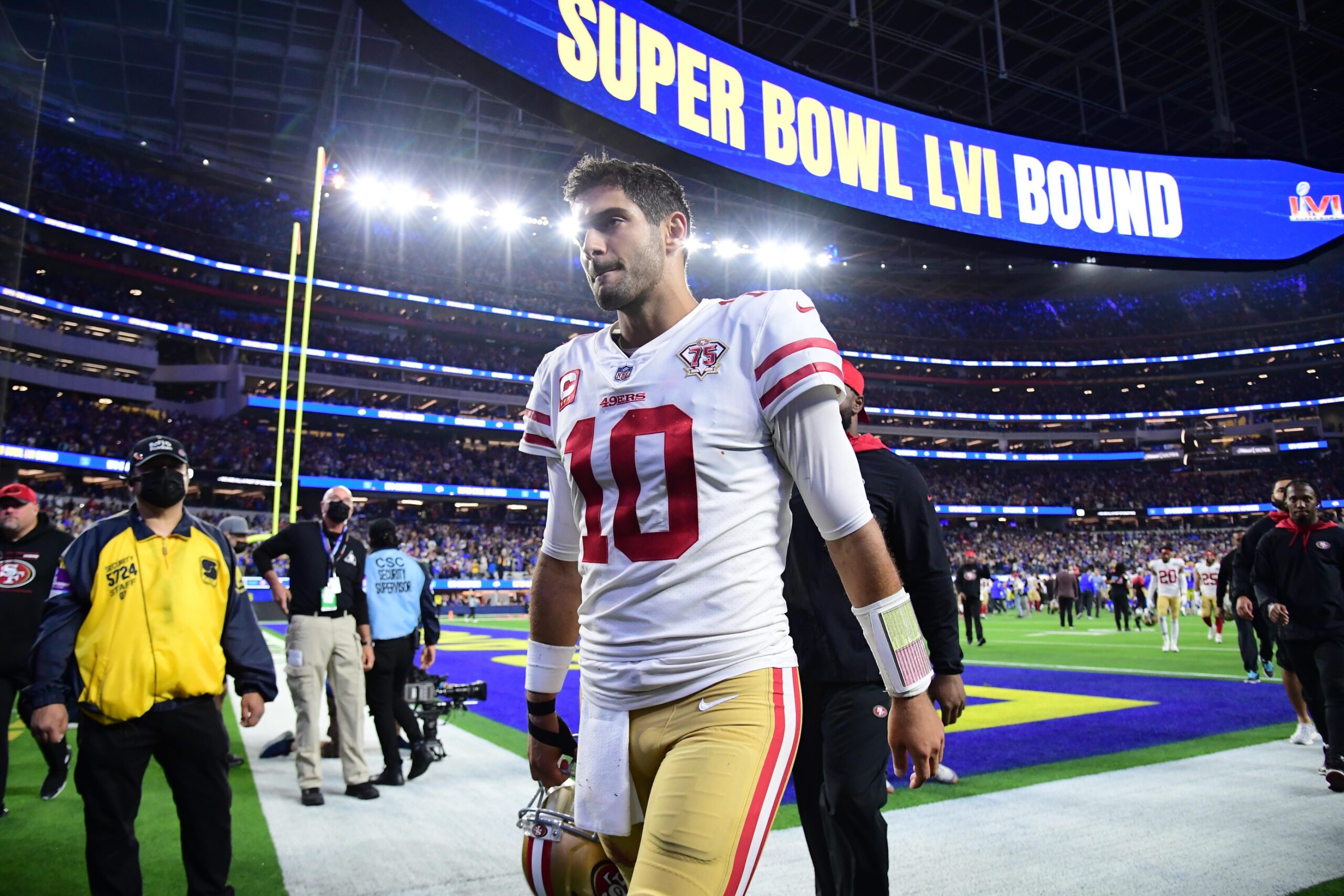 Jimmy Garoppolo draws interest from NFC East team