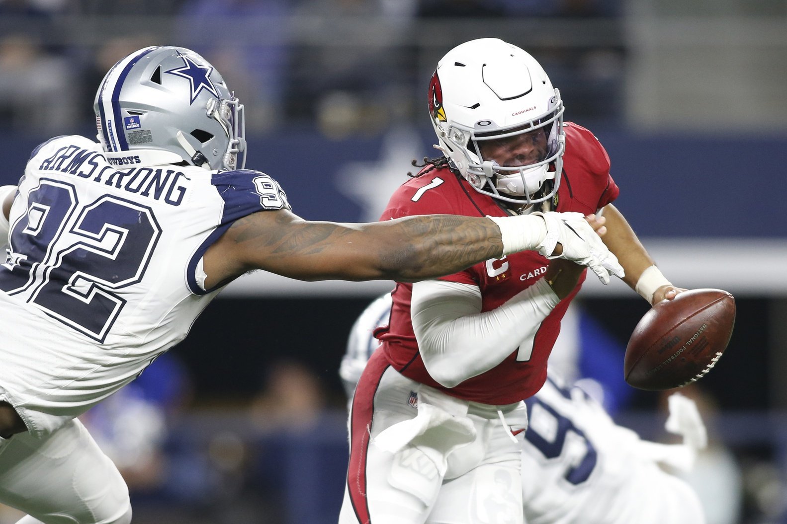 Dallas Cowboys' Dorance Armstrong, Patriots Linemen Team Up for