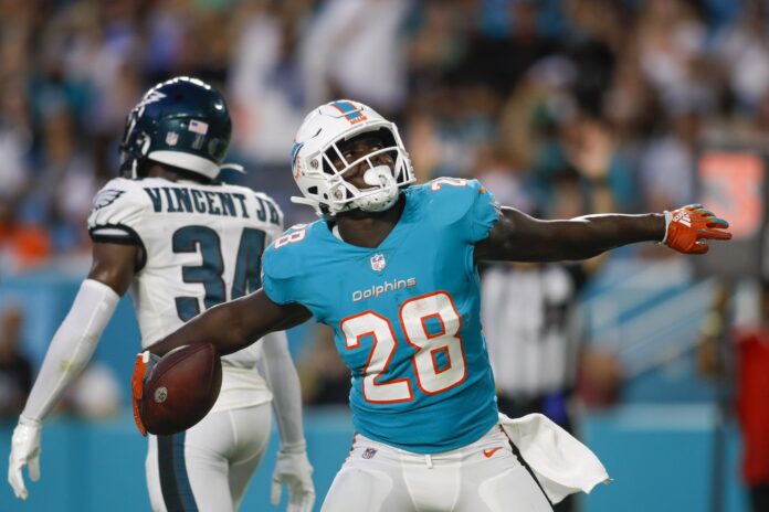 Miami Dolphins cuts: With Sony Michel gone, Dolphins running back room comes into focus