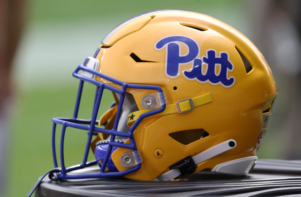 Pittsburgh 2023 NFL Draft Scouting Reports Include Deslin Alexandre, Shayne  Simon, and Erick Hallett II