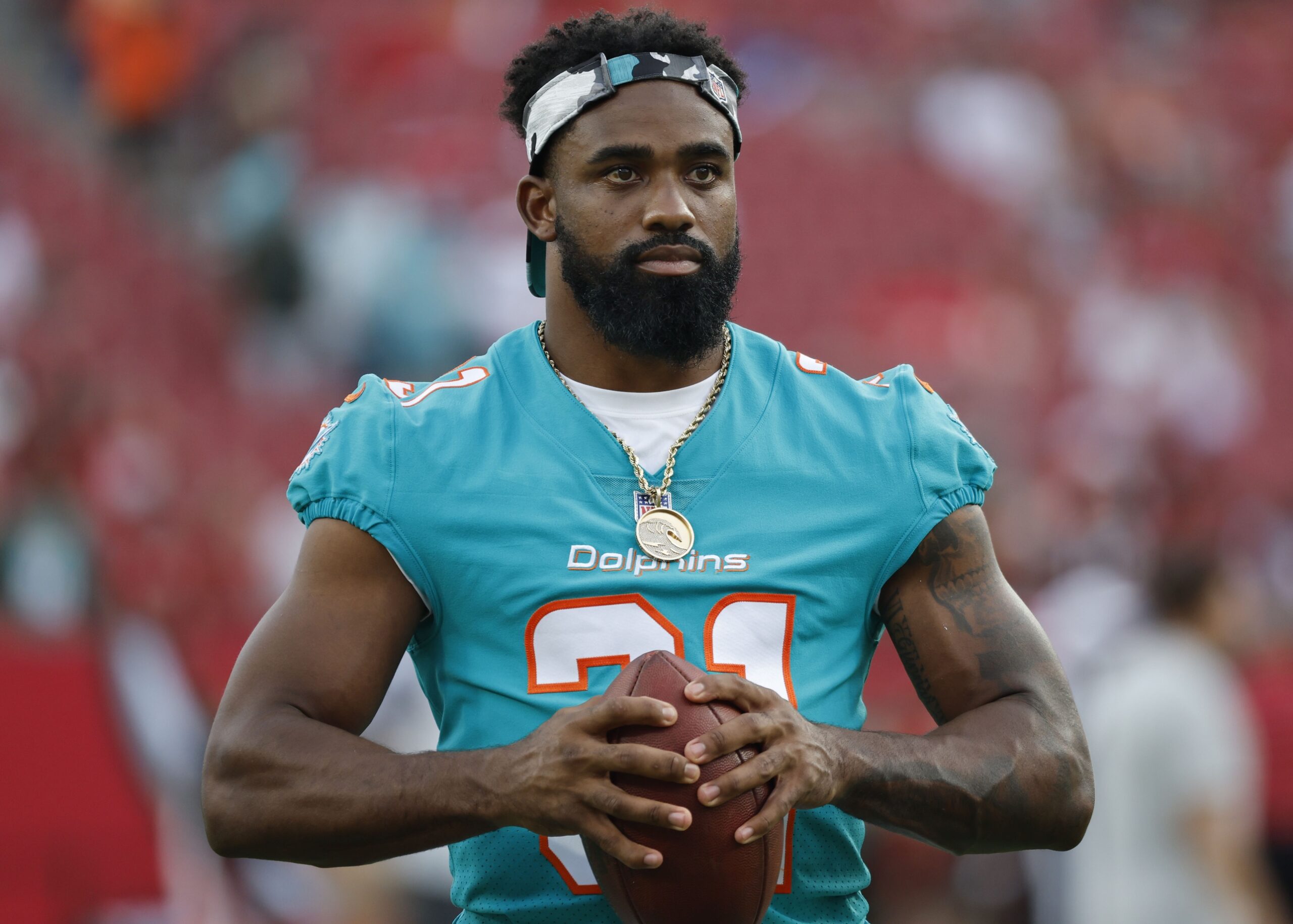 Dolphins RB Jeff Wilson Jr. to start season on IR: What it means for Raheem  Mostert, De'Von Achane - The Athletic