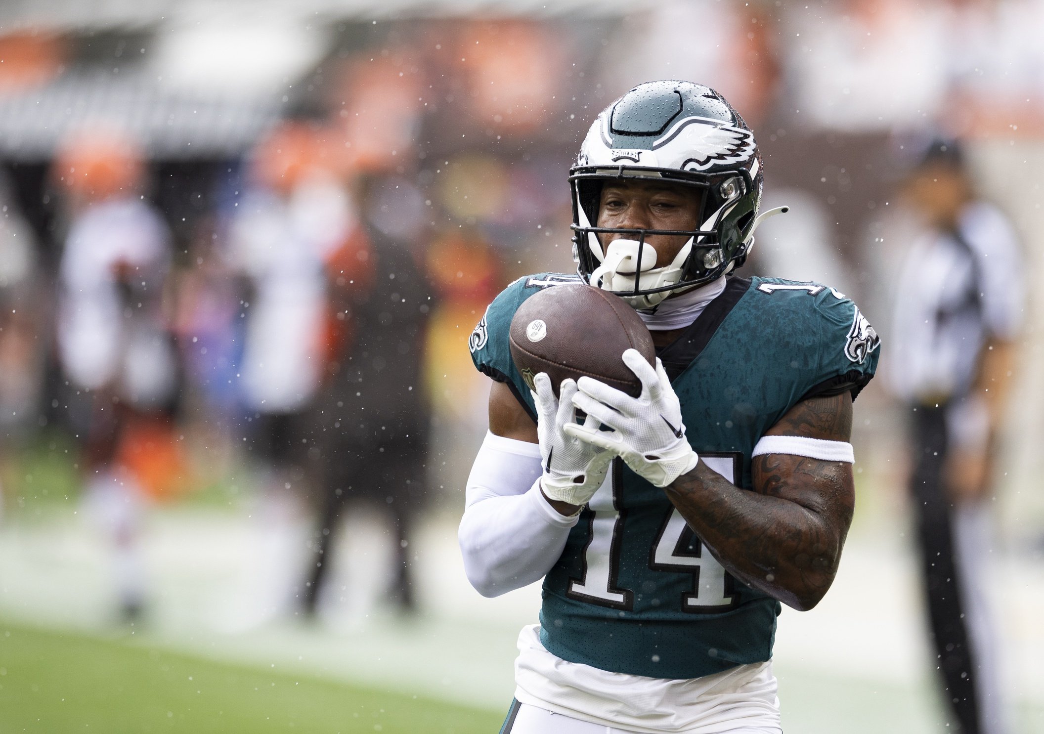 Eagles Super Bowl Same Game Parlay: Target Kenneth Gainwell, Miles