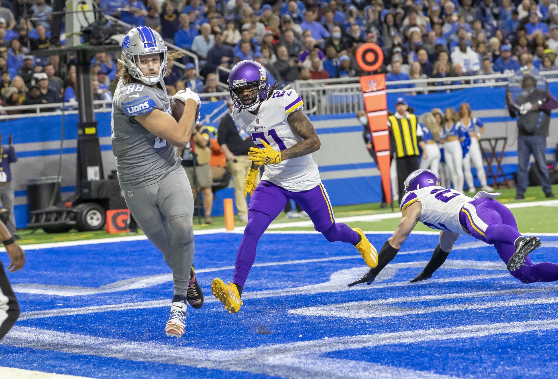 Detroit Lions: T.J. Hockenson will be aiming for the stars in 2022