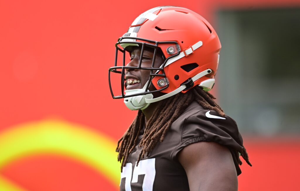 Kareem Hunt trade rumors with likely destinations 2022 fantasy football  impact - DraftKings Network