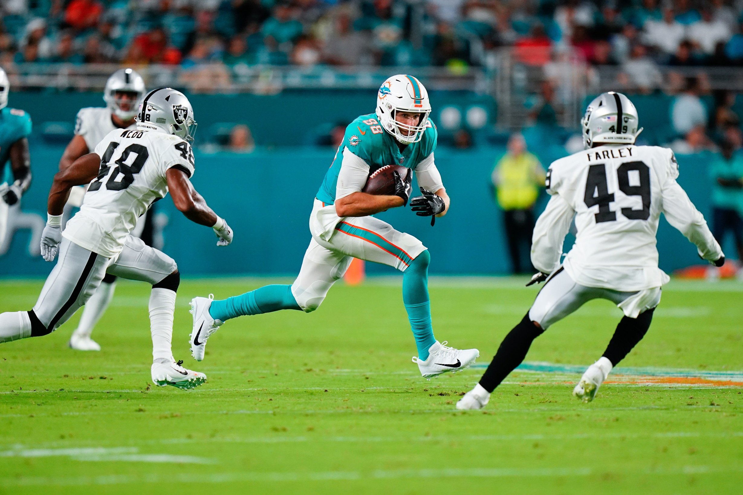 Miami Dolphins vs. Los Angeles Chargers Winners and Losers: Mike