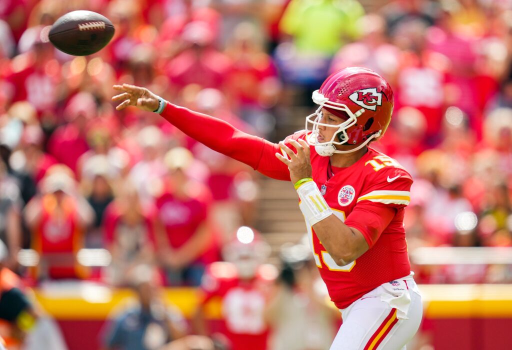 Chiefs vs. Raiders DFS Picks: Lineup Includes Zamir White, Davante