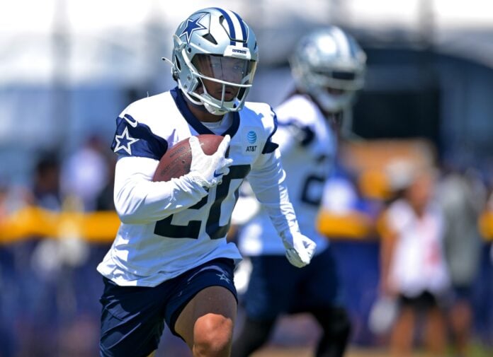 Tony Pollard Makes Cowboys' Lack of WR Depth Less of a Concern