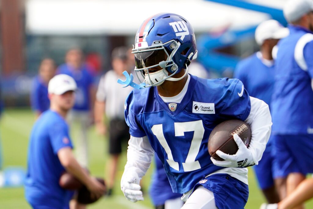 Fantasy football rankings 2022: Best overall rookie players following 2022  NFL Draft - DraftKings Network