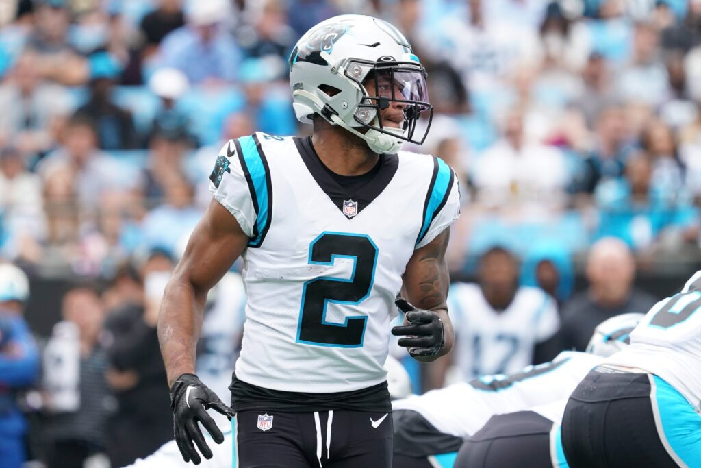 Panthers Downgrade Top WR DJ Moore, Questionable To Play Sunday