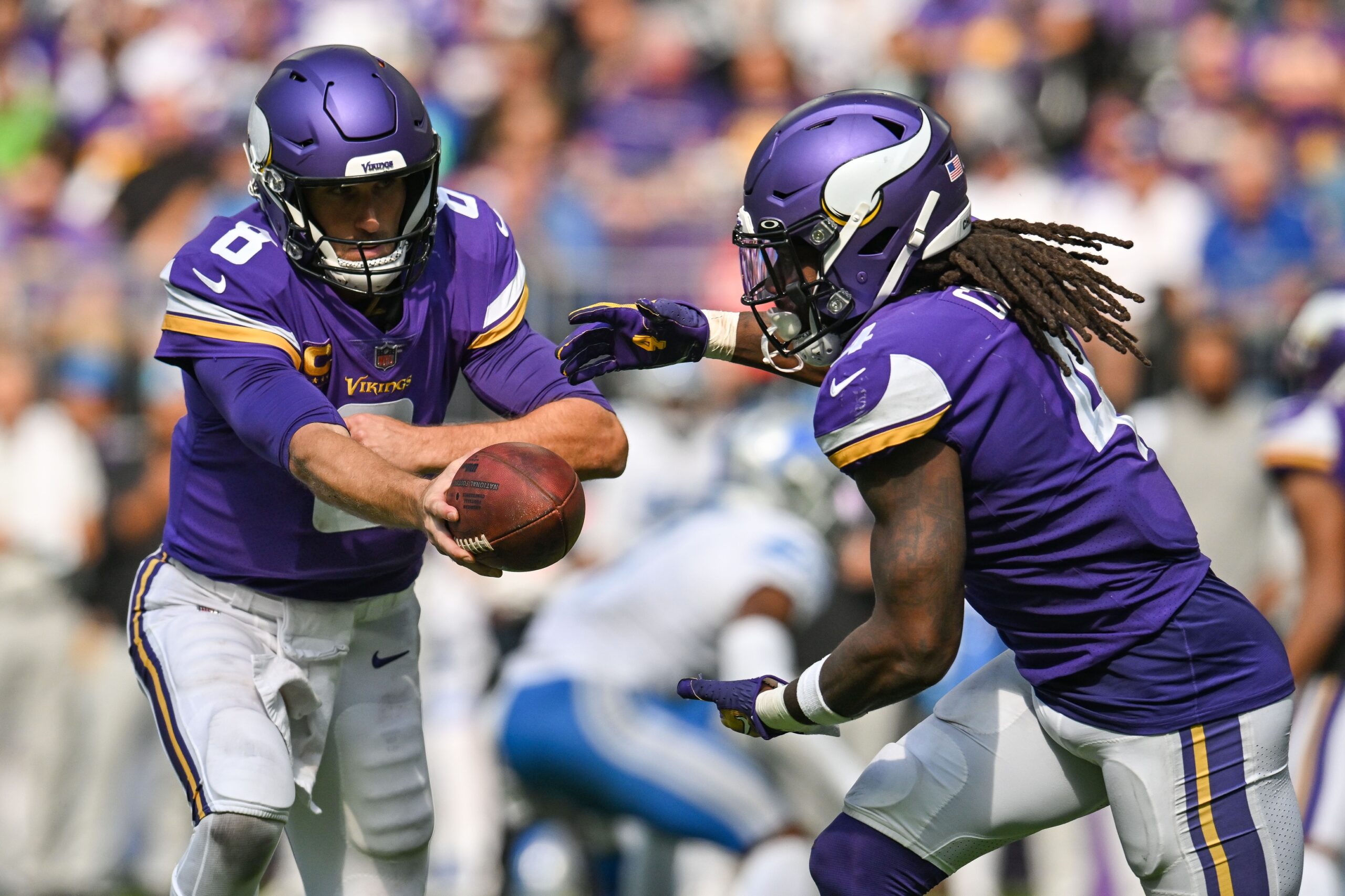 Vikings' Cook out with injured shoulder on fumble vs. Lions