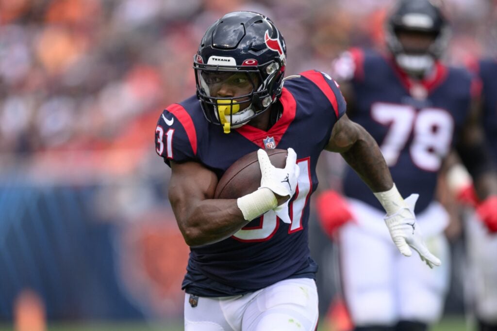 Dameon Pierce injury update: Texans RB expected to play in Week 4 vs.  Chargers - DraftKings Network