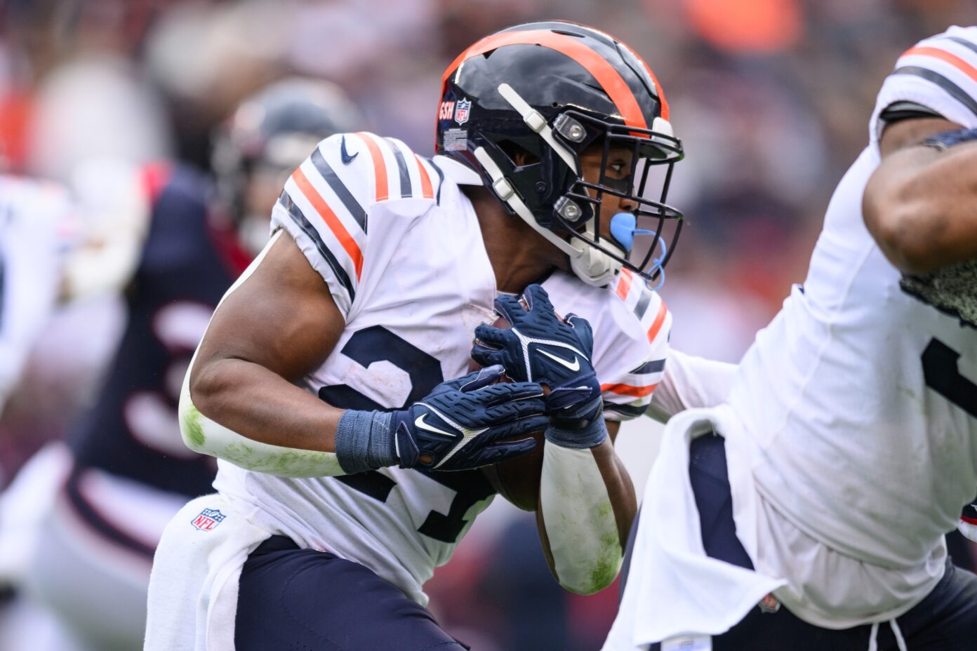 Early Week 4 Waiver Wire Pickups: Handcuffs Khalil Herbert And