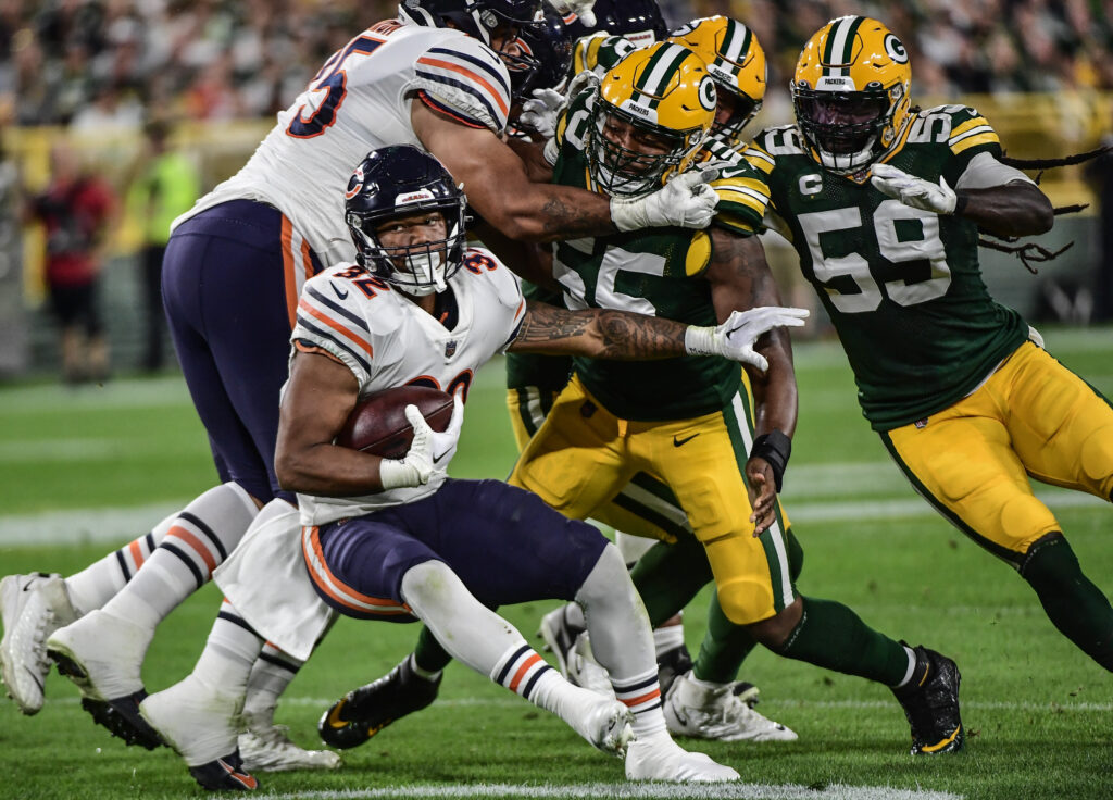 Packers-Bears Weather Forecast: Temperature, Rain, & Wind in Chicago