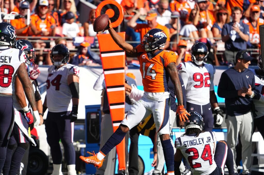 Sunday Night Football DFS Showdown Analysis: Denver Broncos at Kansas City  Chiefs