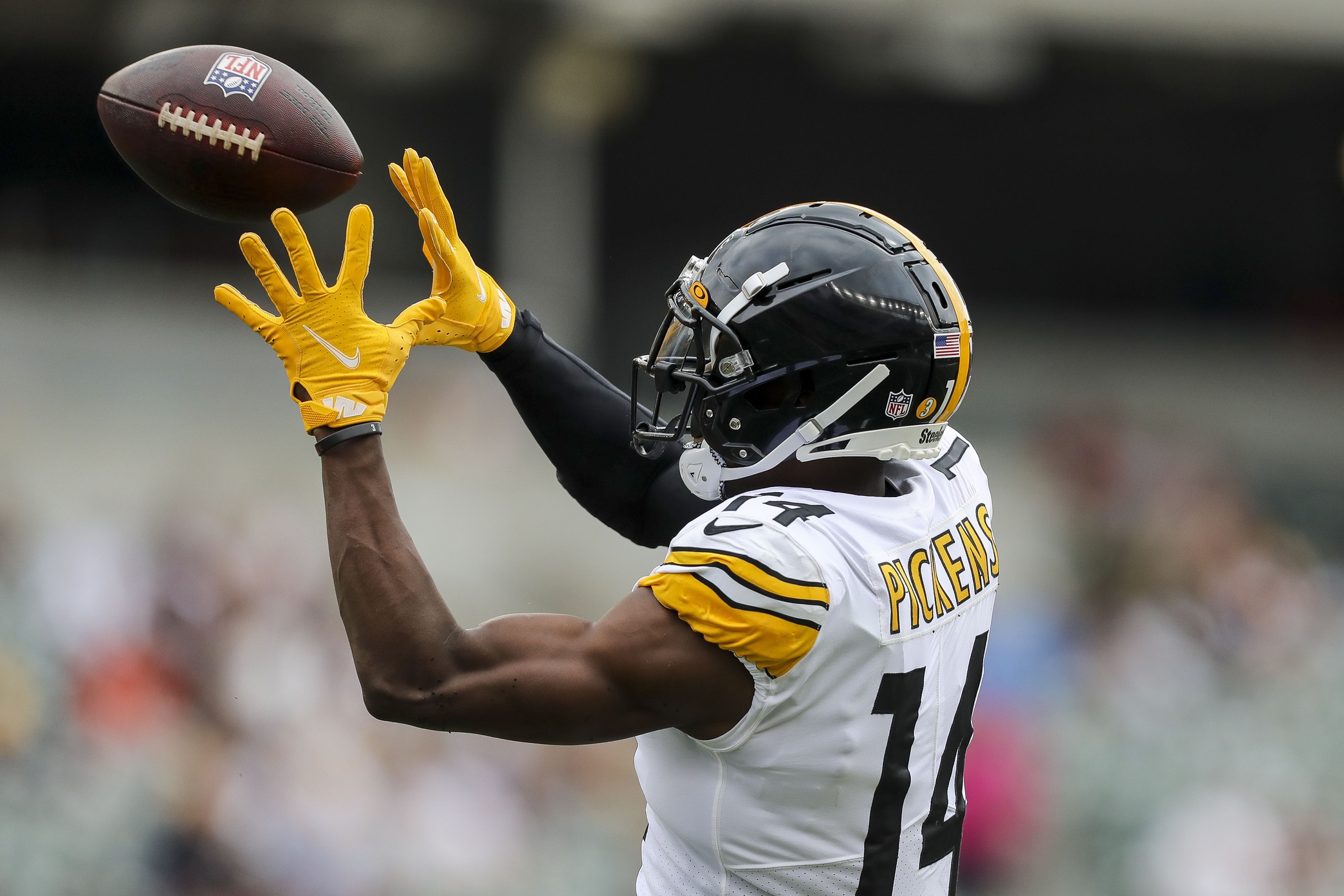 Steelers vs. Browns Betting Odds & Prediction: Back George Pickens on Thursday  Night Football (September 22)