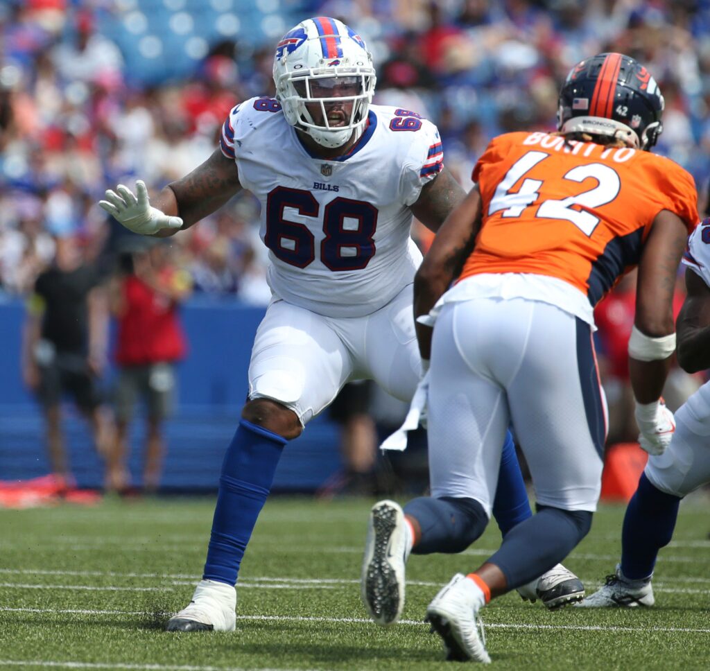 Bills' Bobby Hart suspended one game for hitting Titans coach