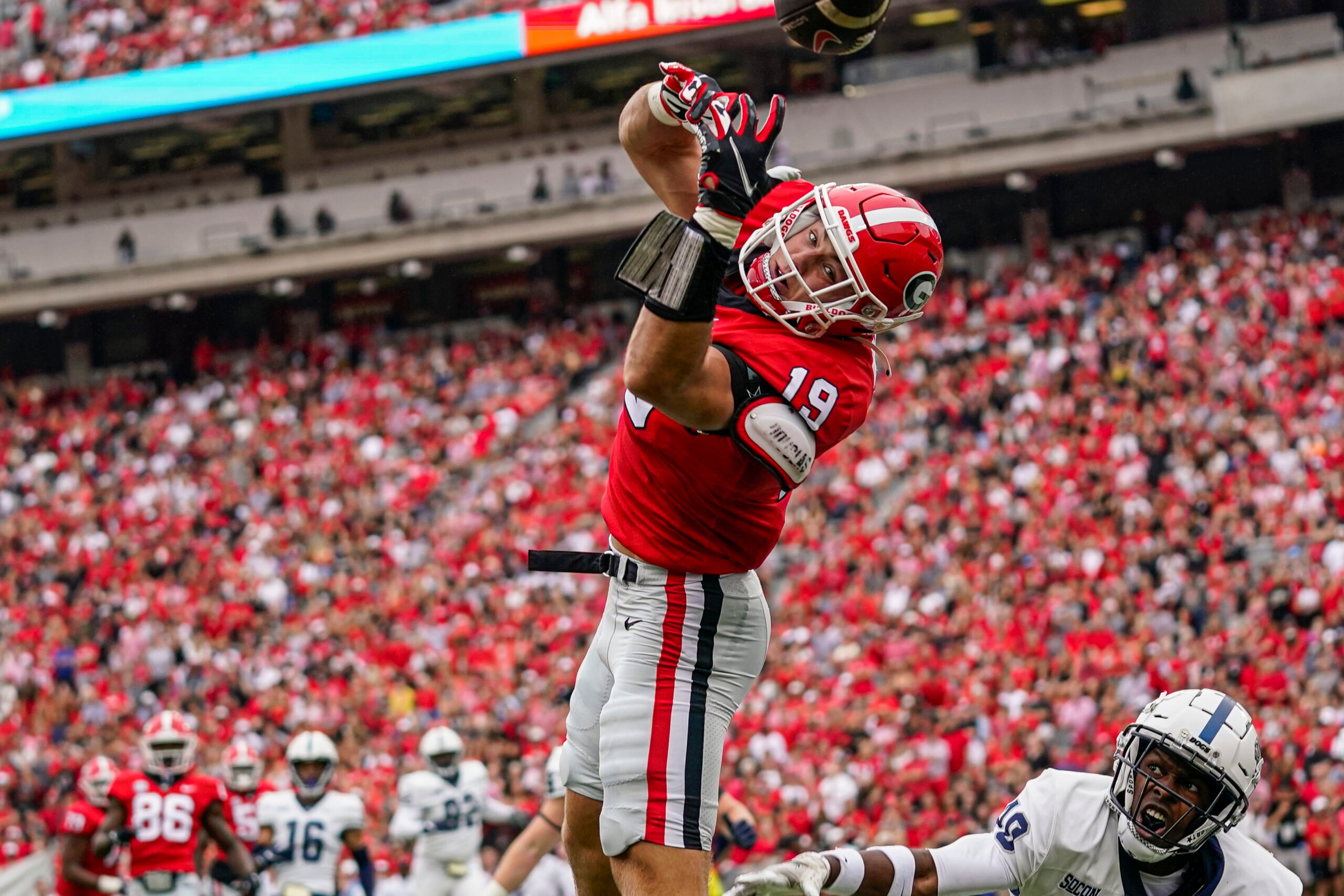 New Brock Bowers' Impressive Freshman Season For Georgia Bulldogs