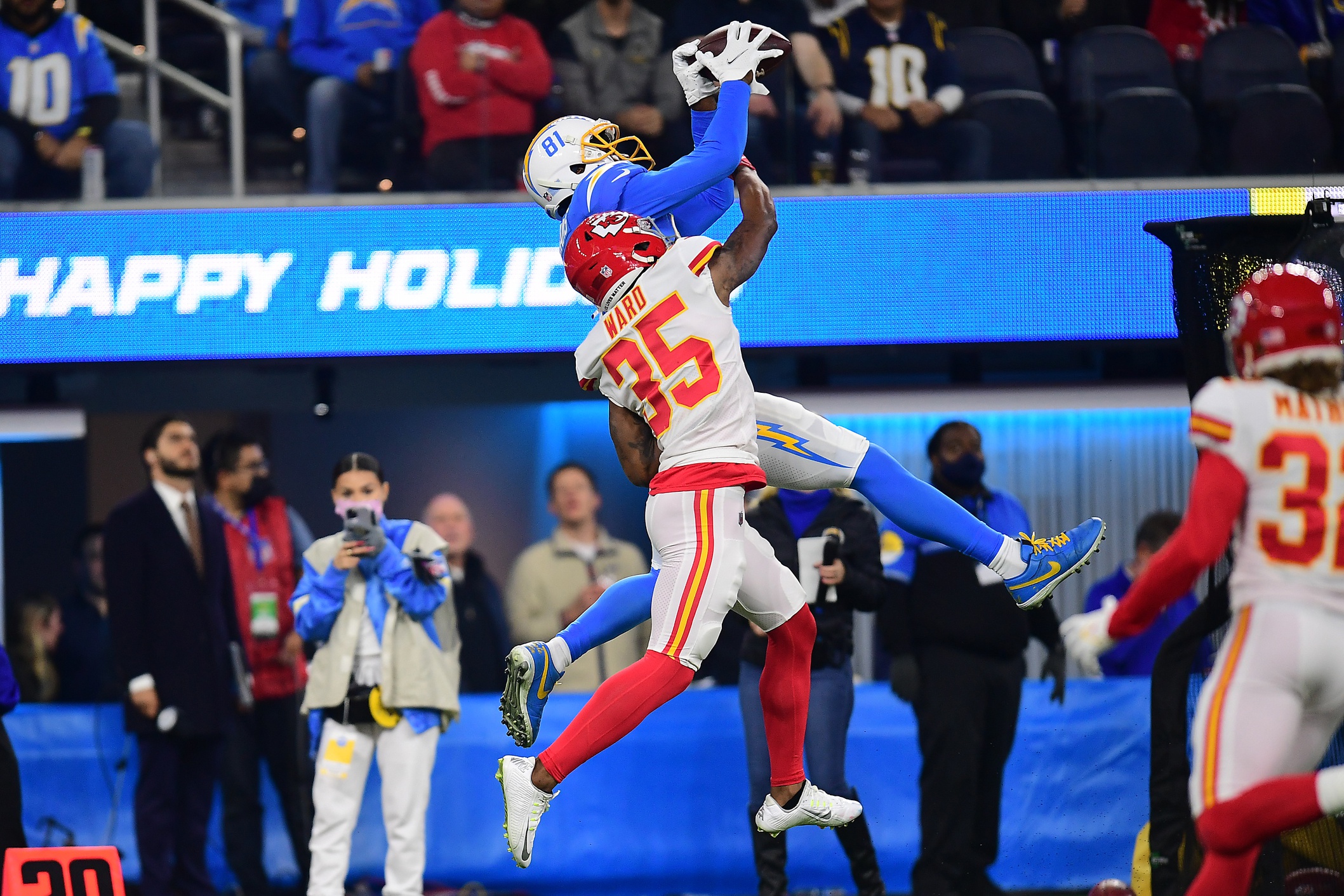 Kansas City Chiefs: 5 star performances vs Chargers in week 2