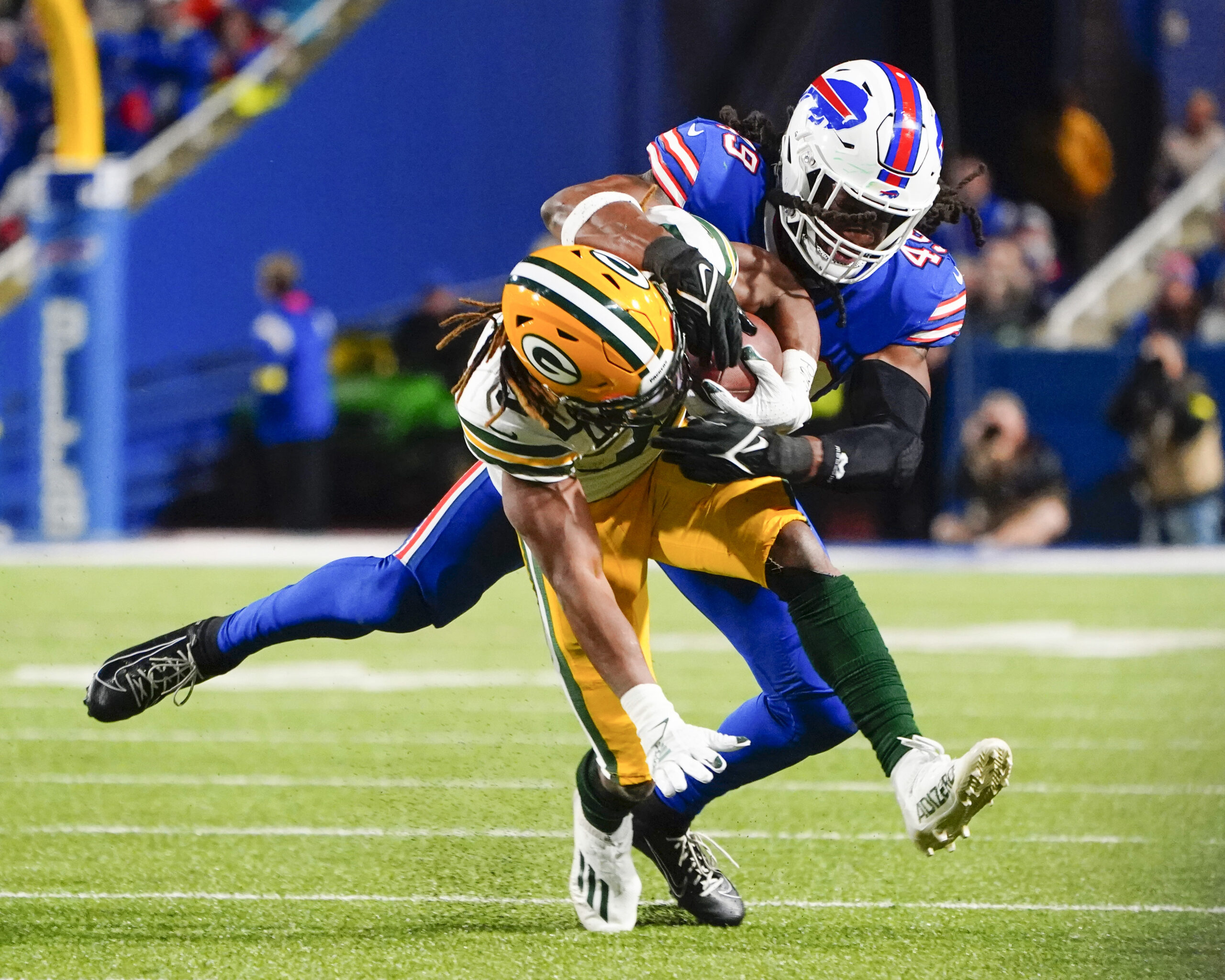 Green Bay Packers Prove That They Can't Pretend Anymore in 27-17 Loss to  Buffalo Bills