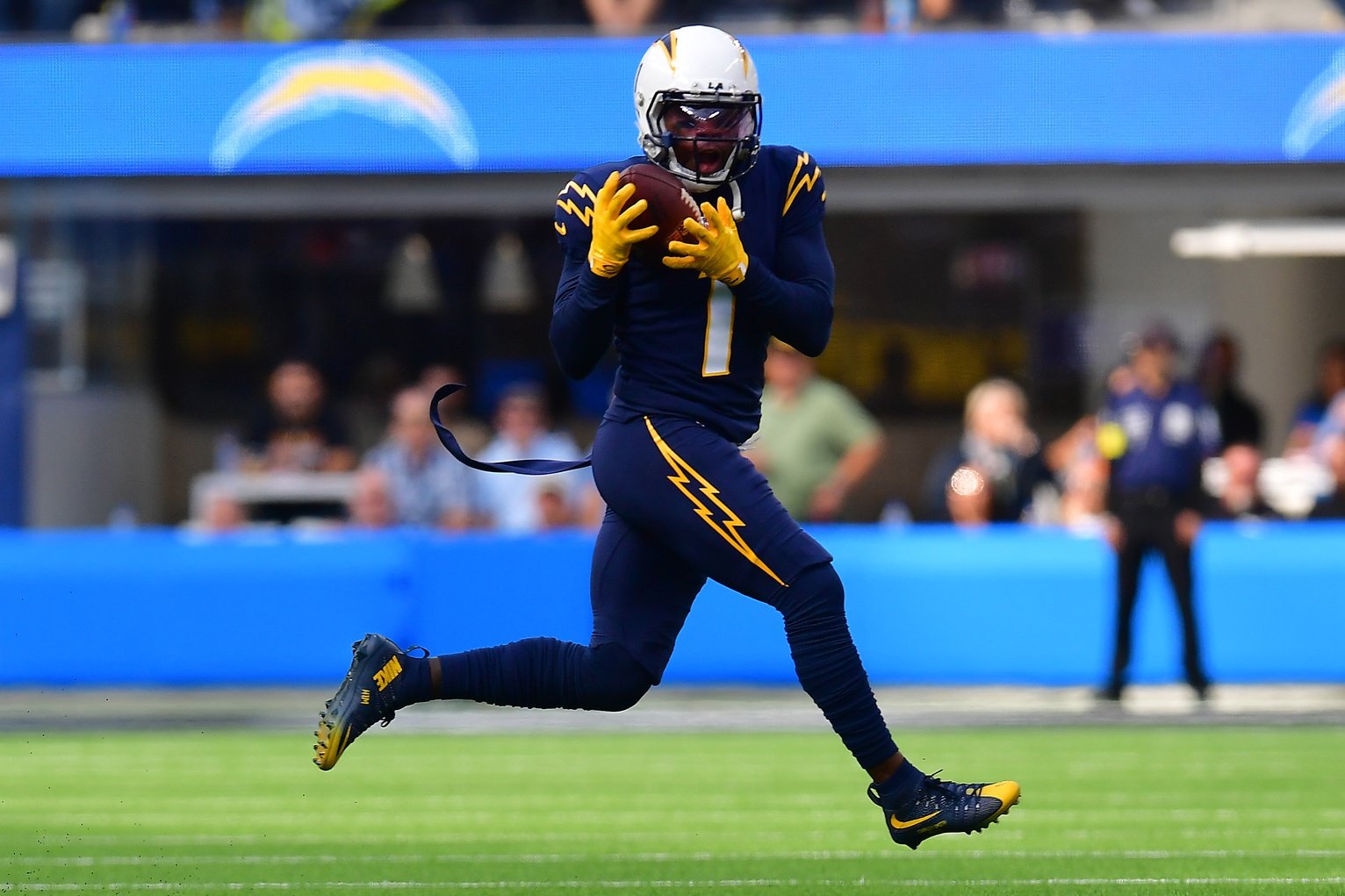 Los Angeles Chargers wide receiver DeAndre Carter (1) lines up for