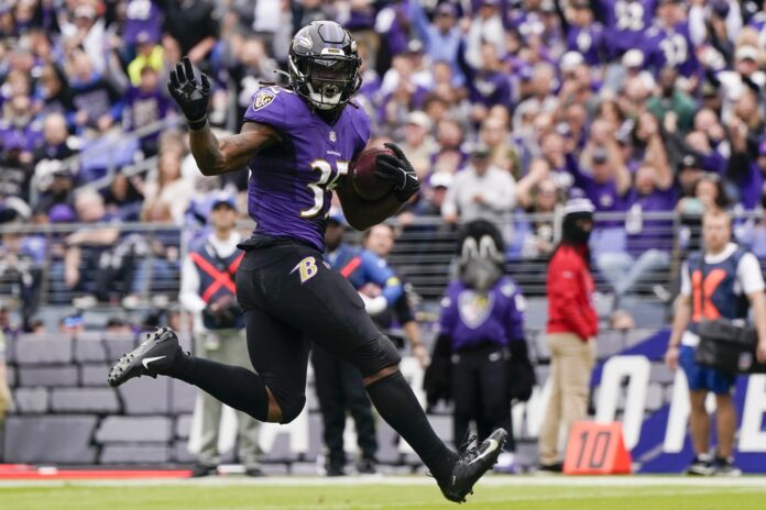 Is Gus Edwards playing Thursday night? Fantasy injury update for Ravens-Buccaneers  Week 8 Thursday Night Football (Updated)