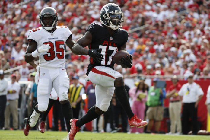 Assessing Kyle Pitts & Drake London of the Atlanta Falcons: Fantasy  Football Start/Bench?