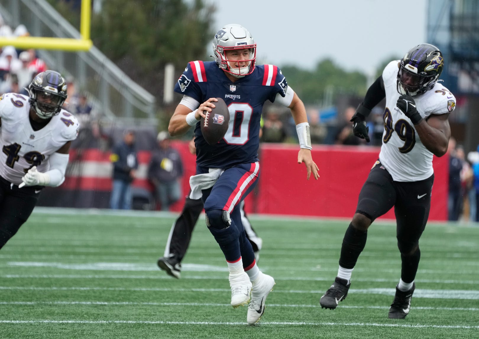 Bailey Zappe starts for Patriots vs. Browns; Mac Jones inactive