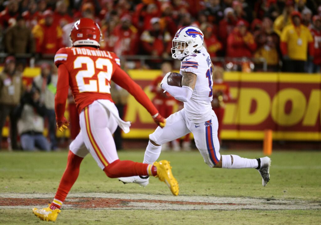 Bills vs. Chiefs Player Props: Clyde Edwards-Helaire, Josh Allen, and Gabe  Davis Are Top Targets