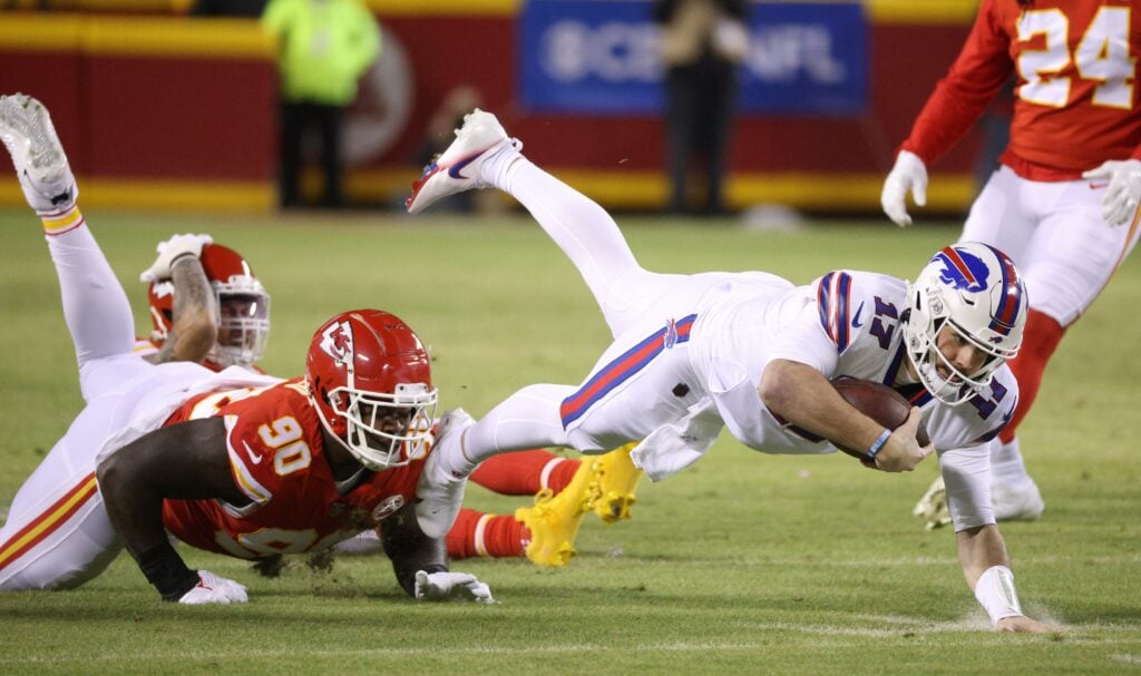 What channel is Bills vs. Chiefs on today? Time, TV schedule for NFL Week 6  game