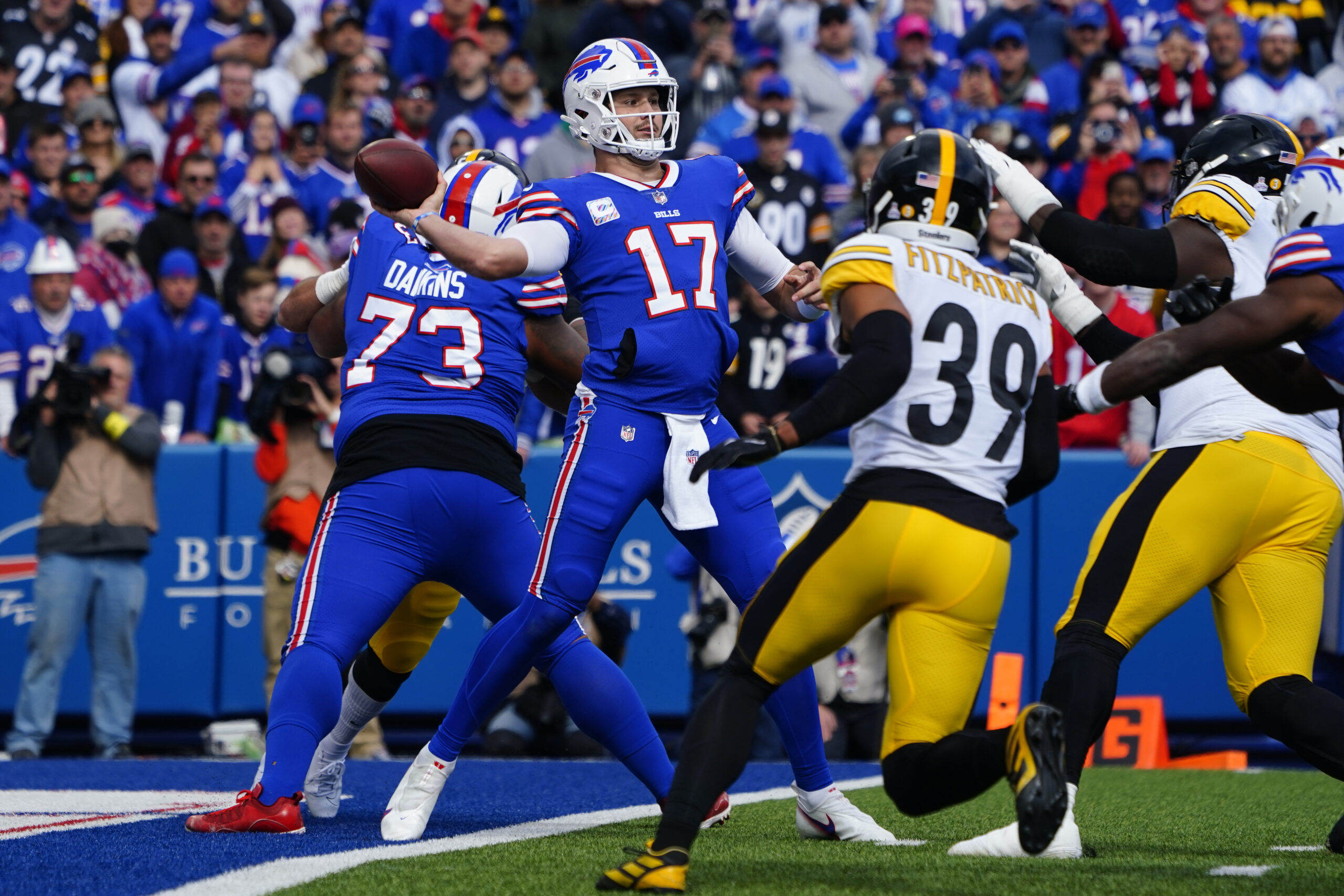 The weeks change. The opponents change. The Steelers' inability to generate  points does not