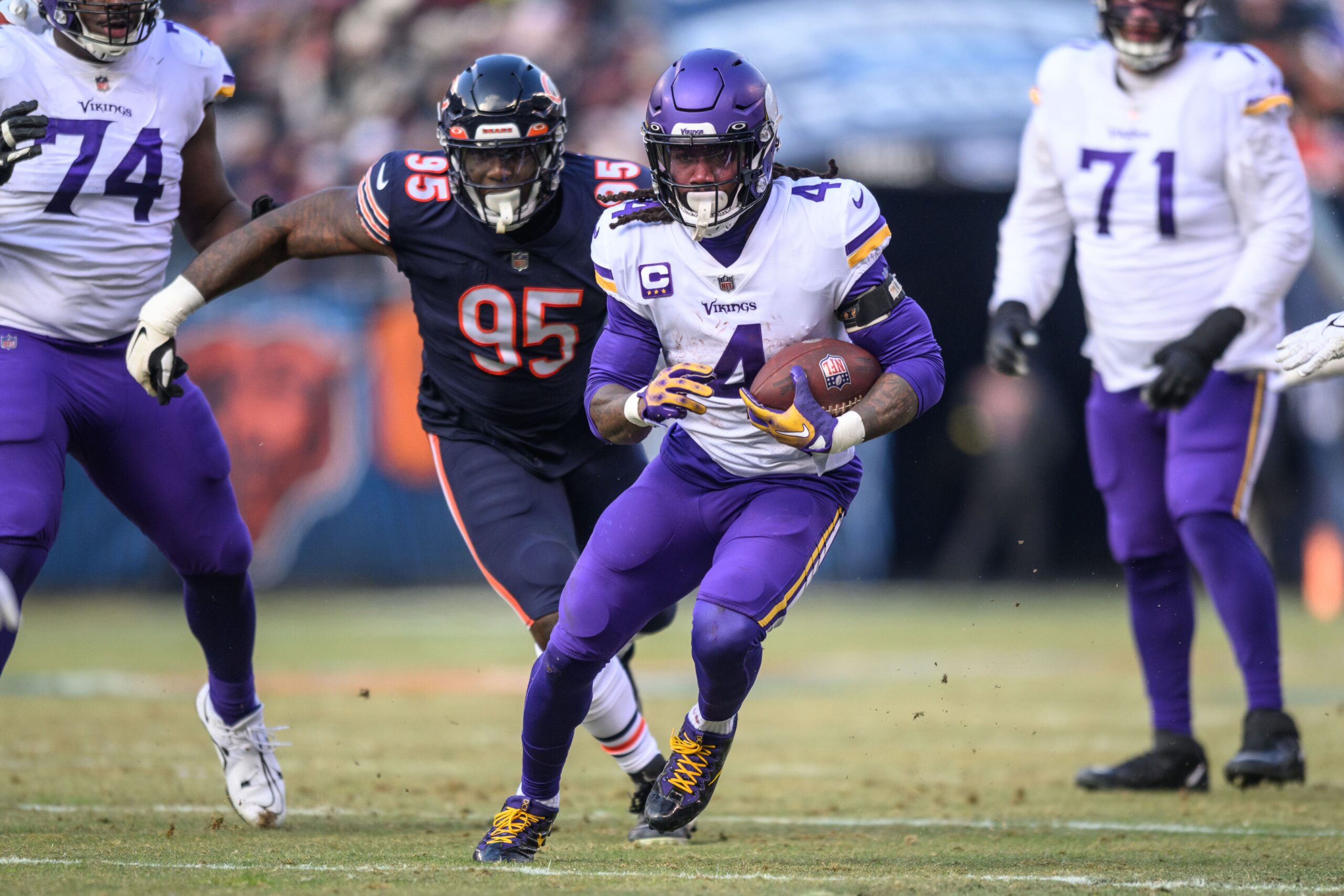 Dalvin, James Cook exchange jerseys after Bills-Vikings