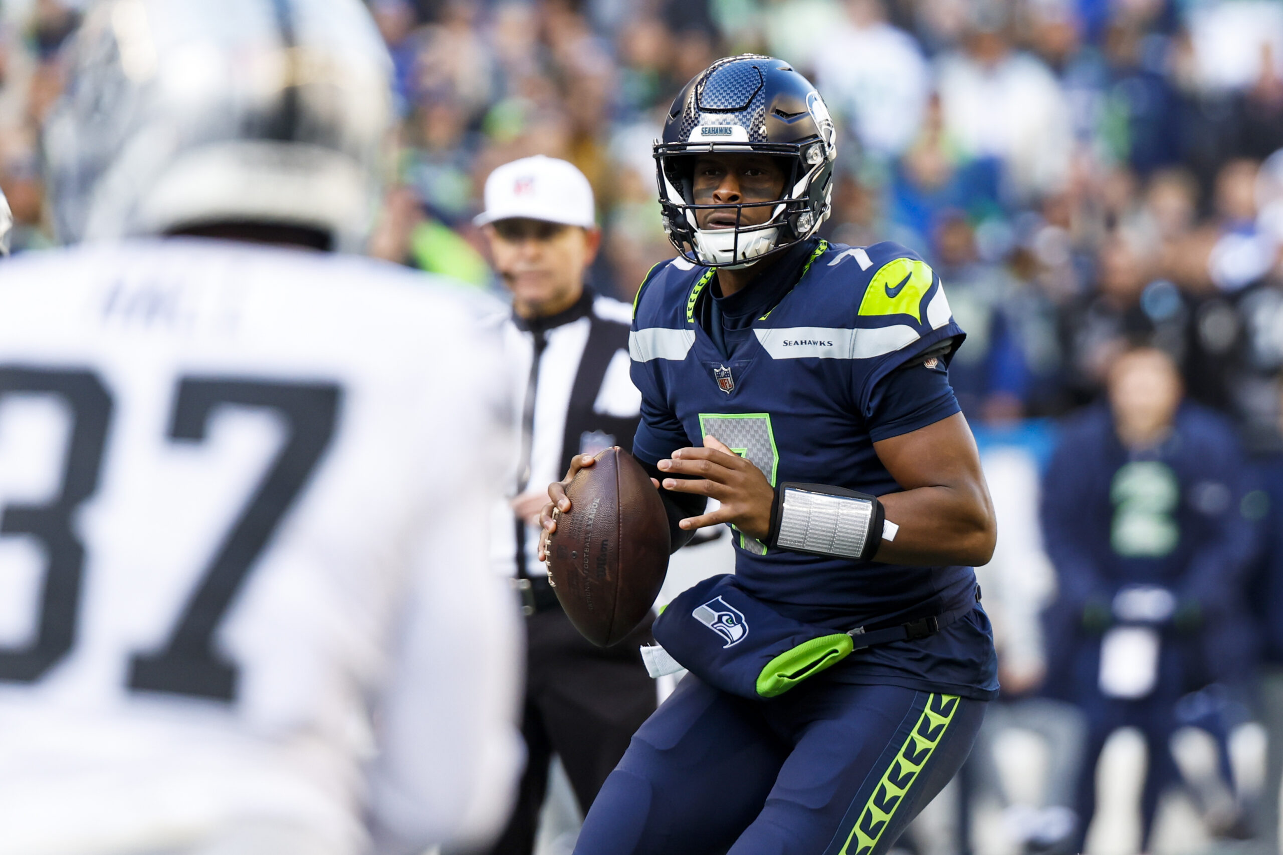 Seahawks vs. Rams Prediction, Picks, and Odds for Week 13