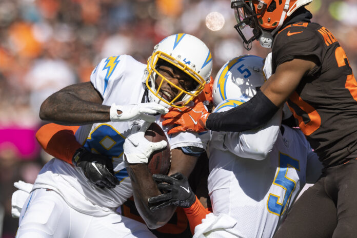 Is Mike Williams Playing Today vs. Chiefs? Fantasy Implications for Chargers'  WRs